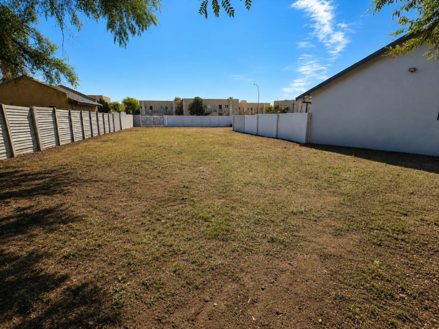 To Let 4 Bedroom Property for Rent in Pellissier Free State